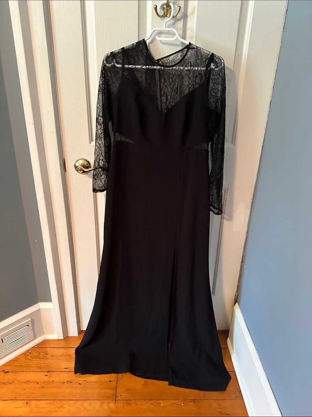 Aidan Mattox Black Lace-Sleeve Evening Gown